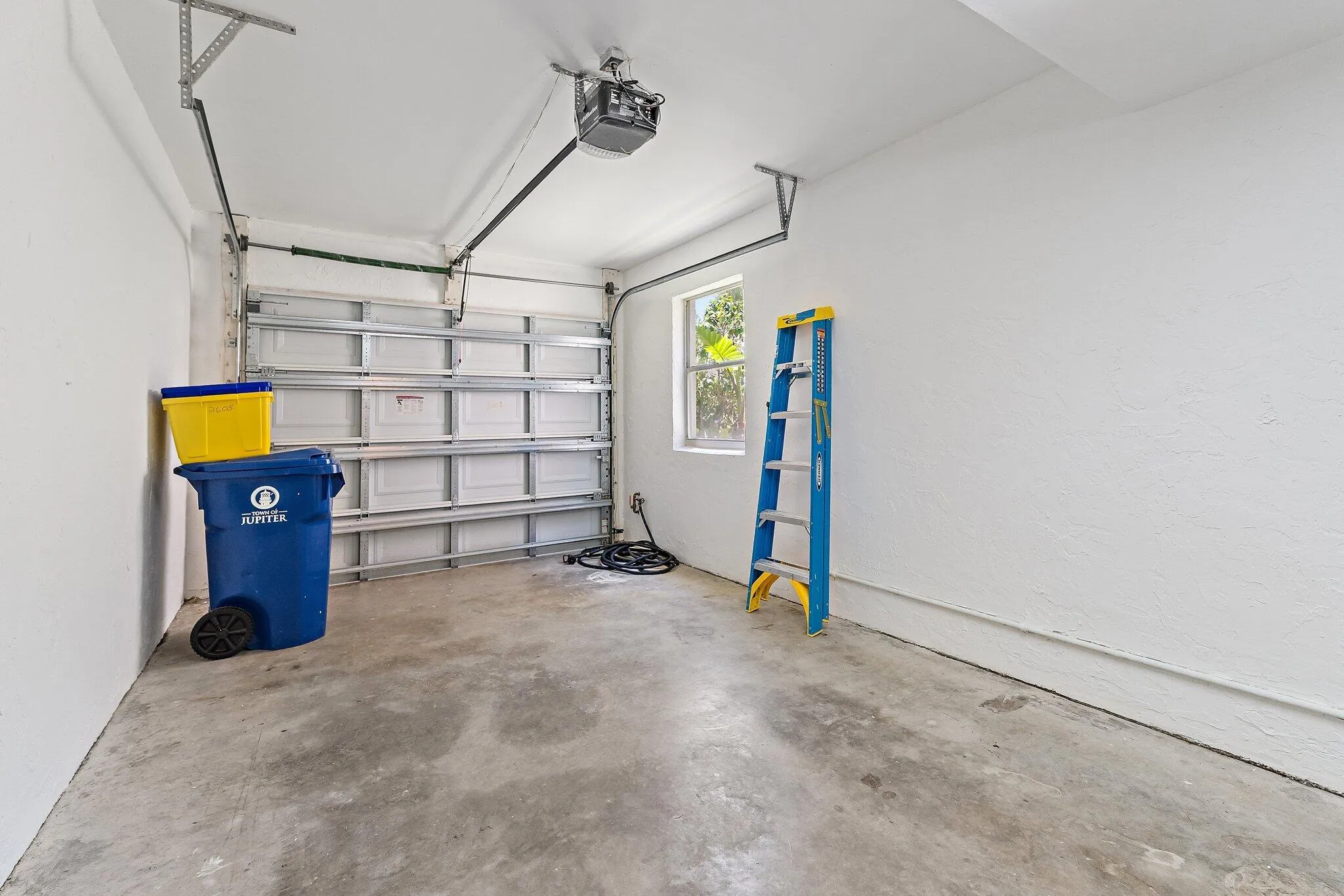 011-2605FairwayDrN-Jupiter-SMALL