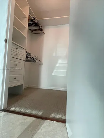 Walking closet main bedroom