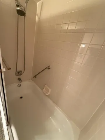bathtub second bathroom