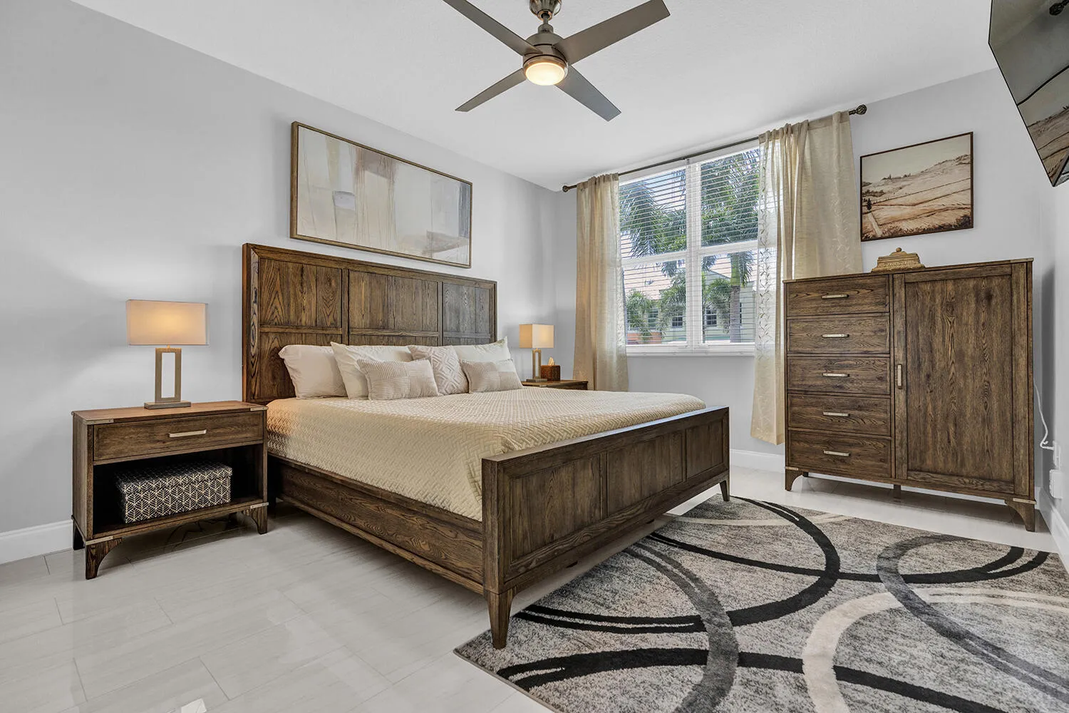Third Bedroom with King Size Bed, Large TV, and Walk-in Closet