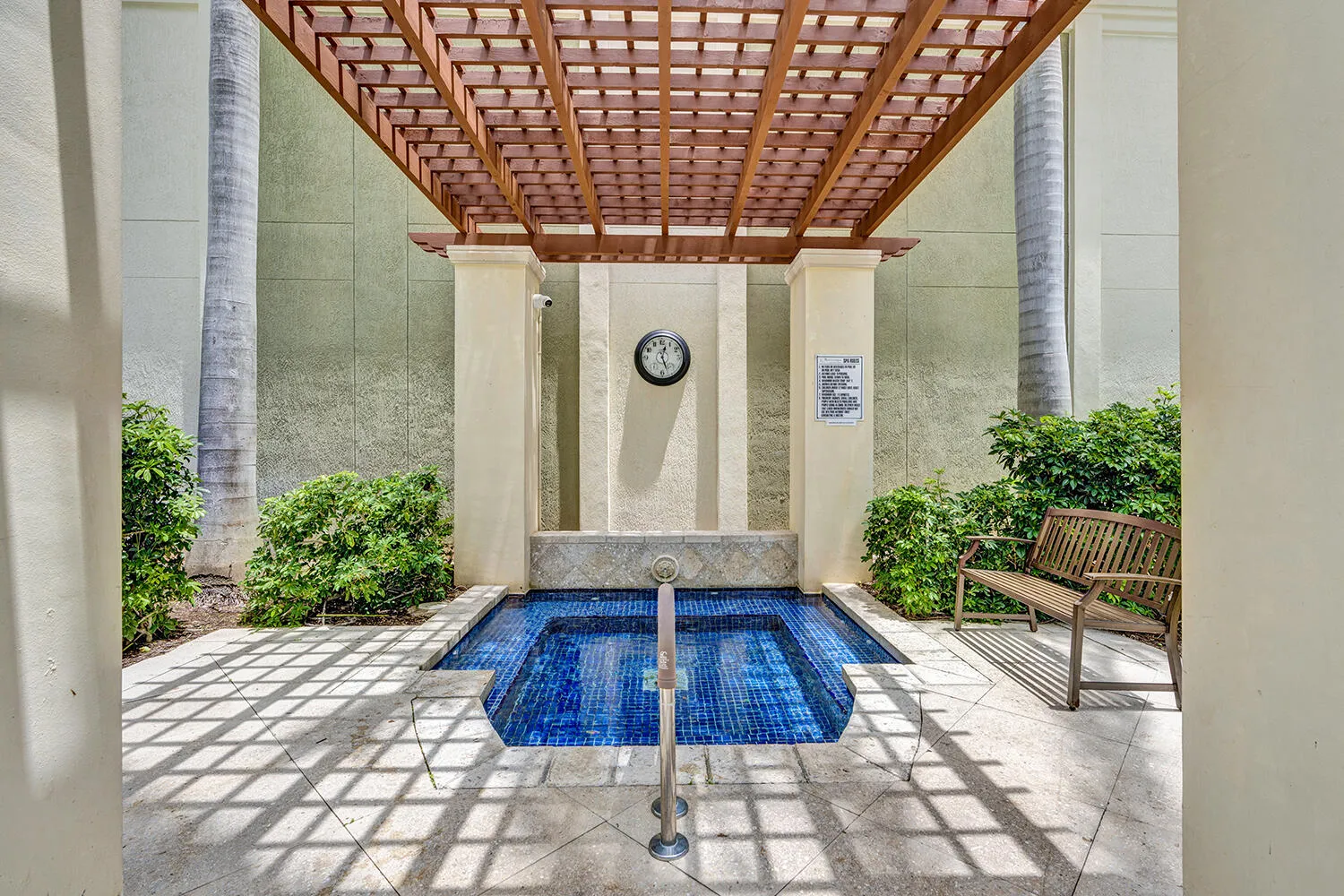 Hot Tub by Community Pool 1