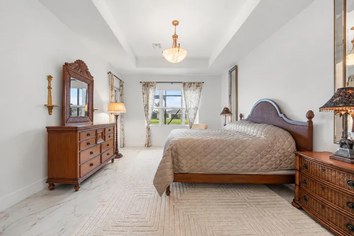 tray ceiling