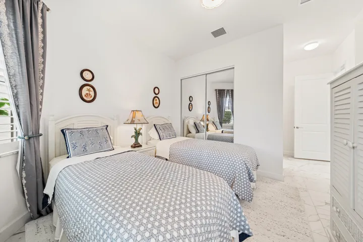 Guest bedroom