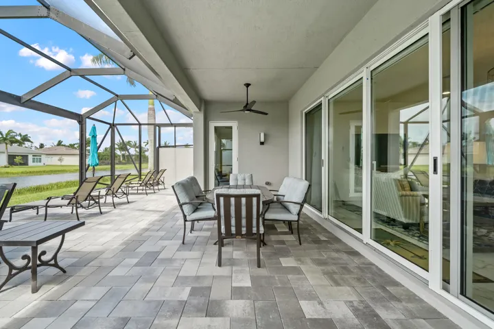 Covered seating area