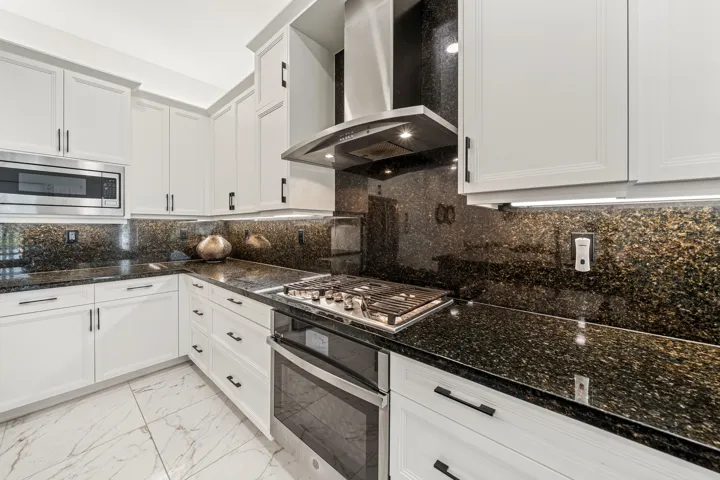 Natural gas cooking