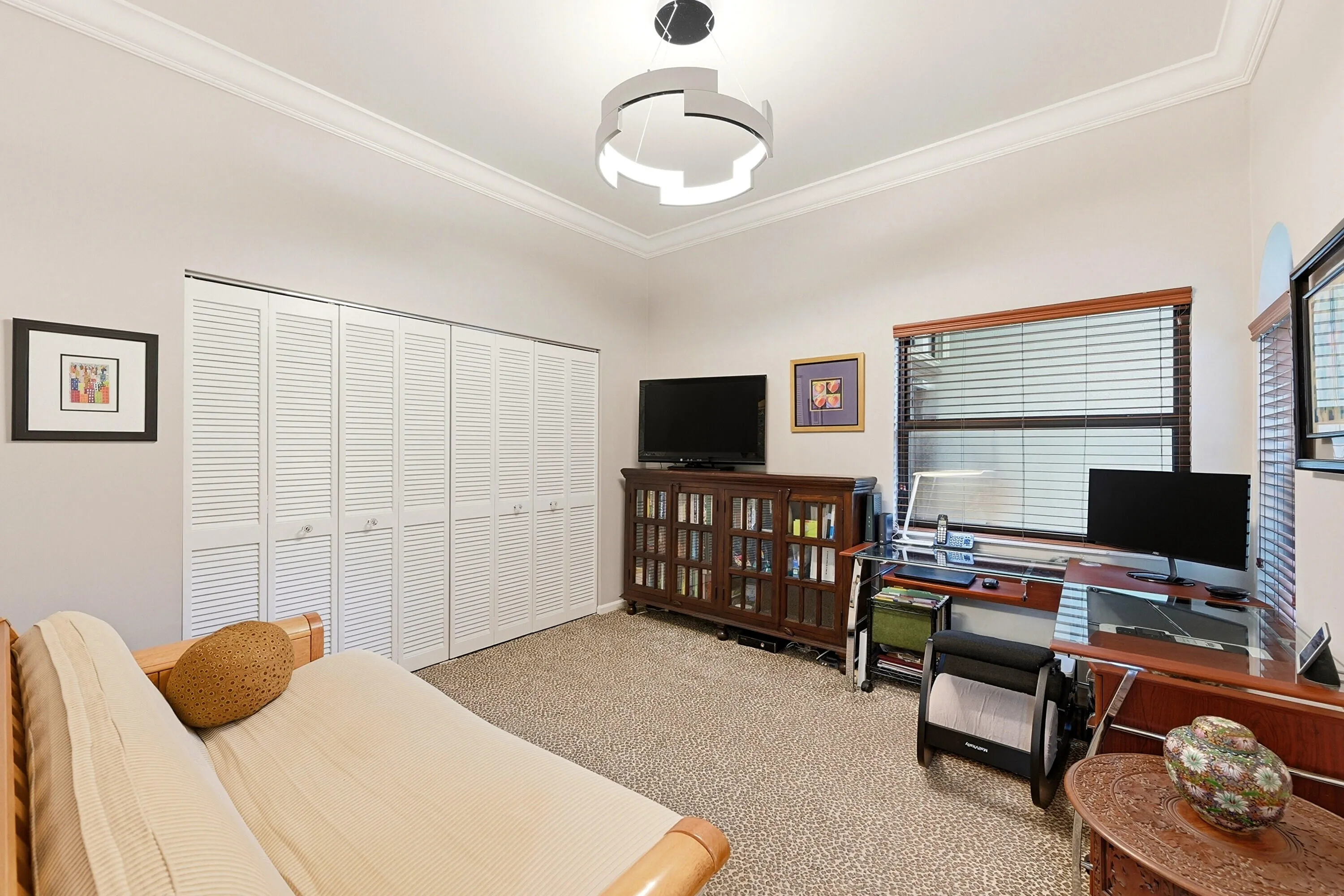 Fourth bedroom
