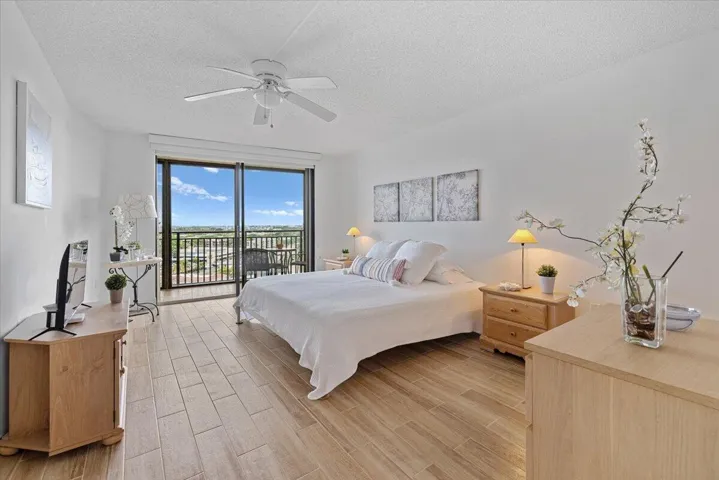 Balcony access from bedroom & living room