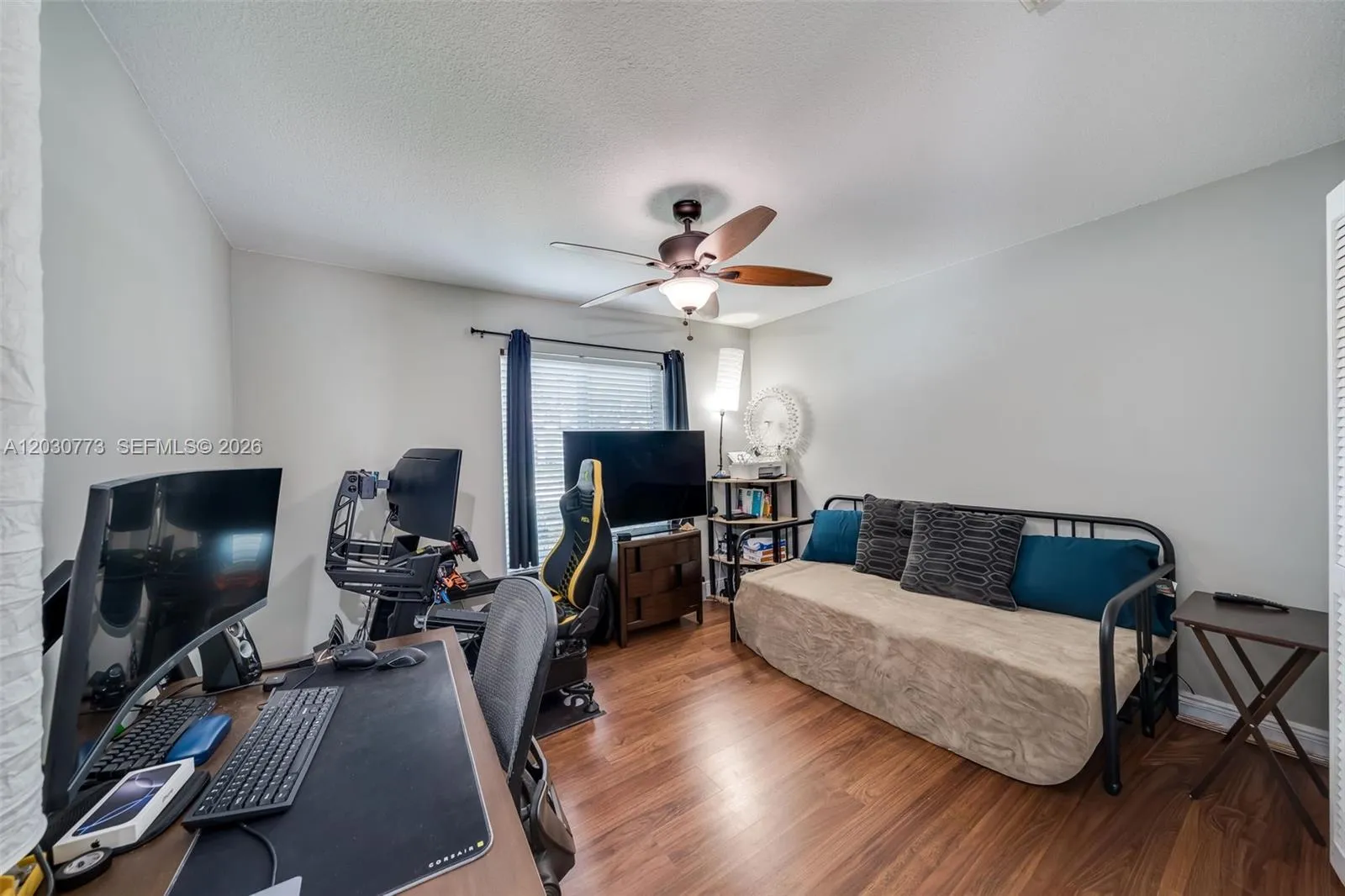 2nd Bedroom