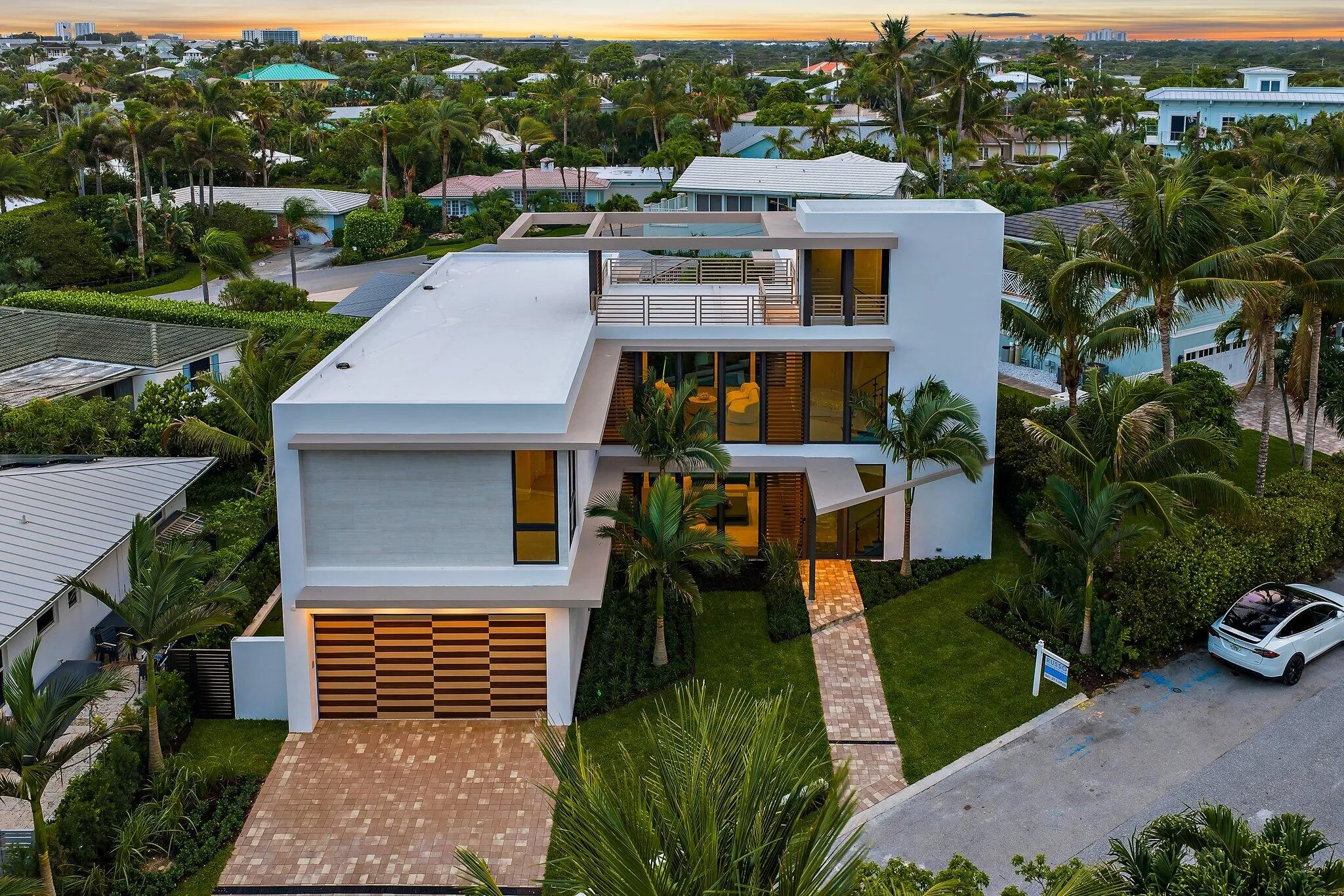 014-390JupiterLn-JunoBeach-SMALL