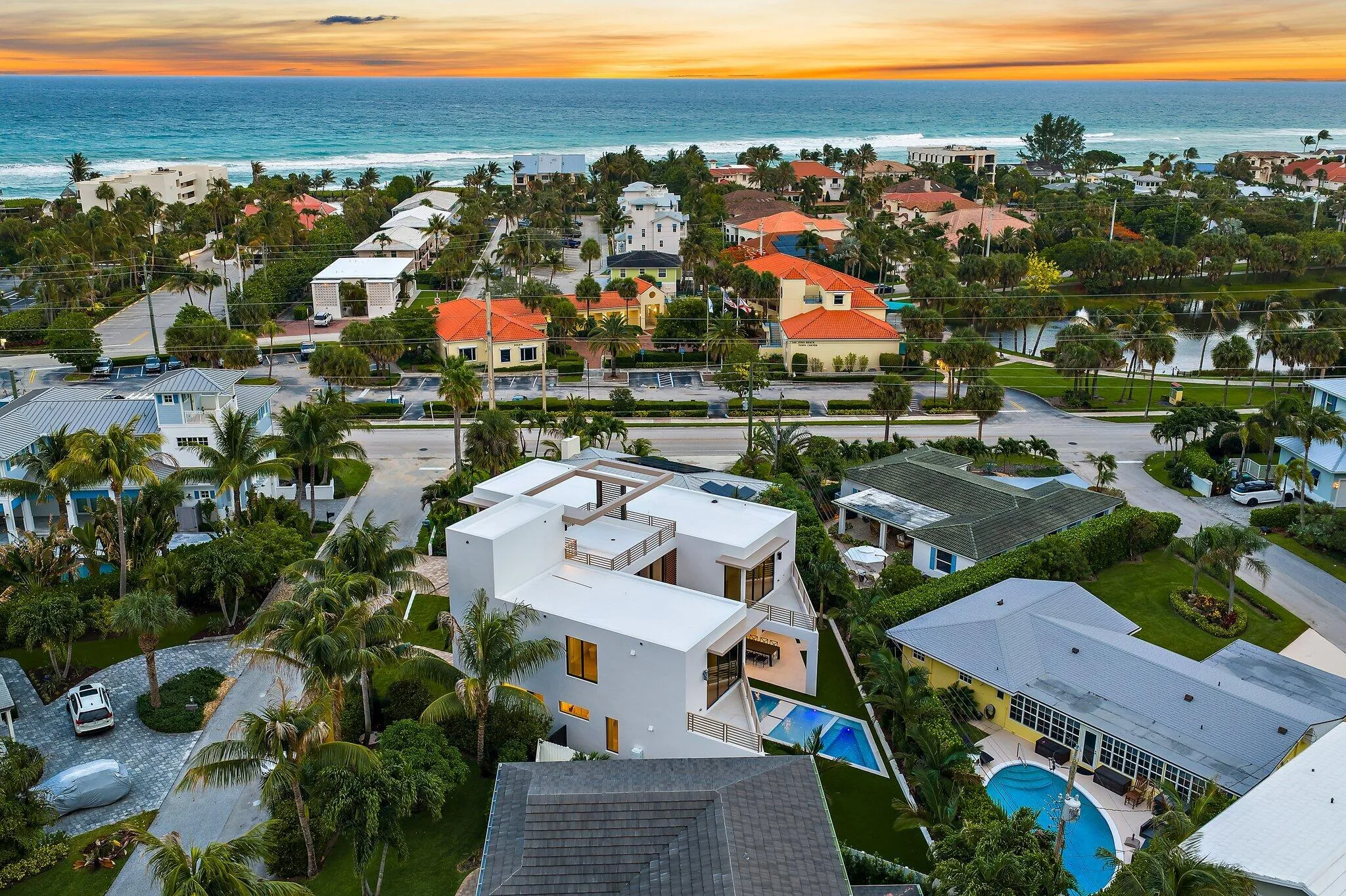 014-390JupiterLn-JunoBeach-SMALL
