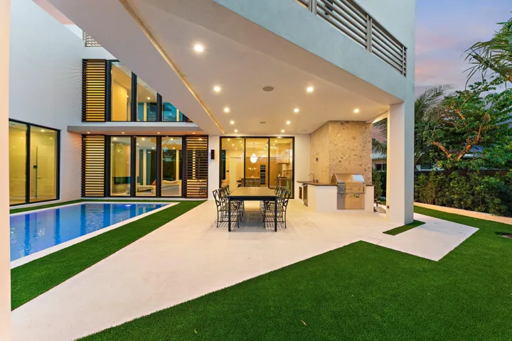 036-390JupiterLn-JunoBeach-SMALL