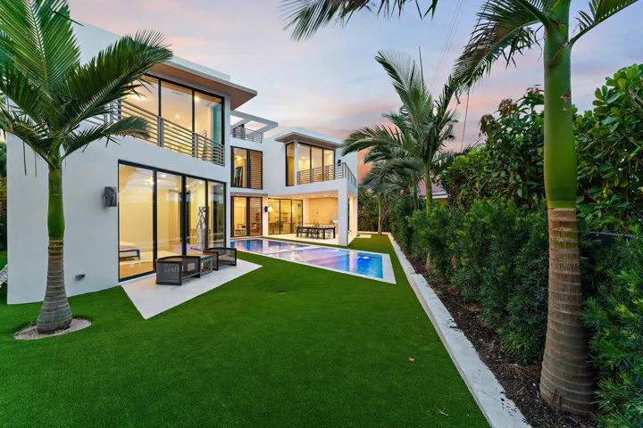 041-390JupiterLn-JunoBeach-SMALL