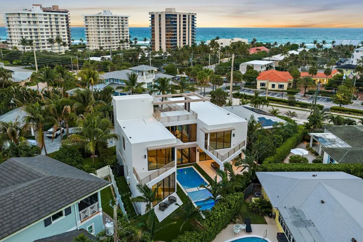 015-390JupiterLn-JunoBeach-SMALL