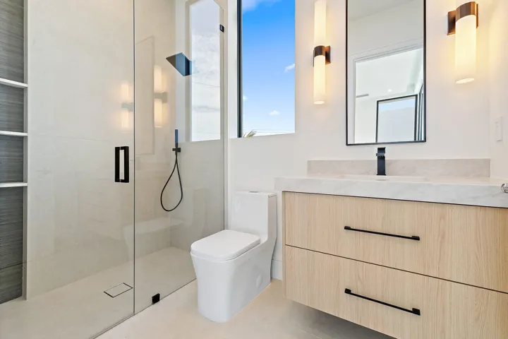 075-390JupiterLn-JunoBeach-SMALL - Copy