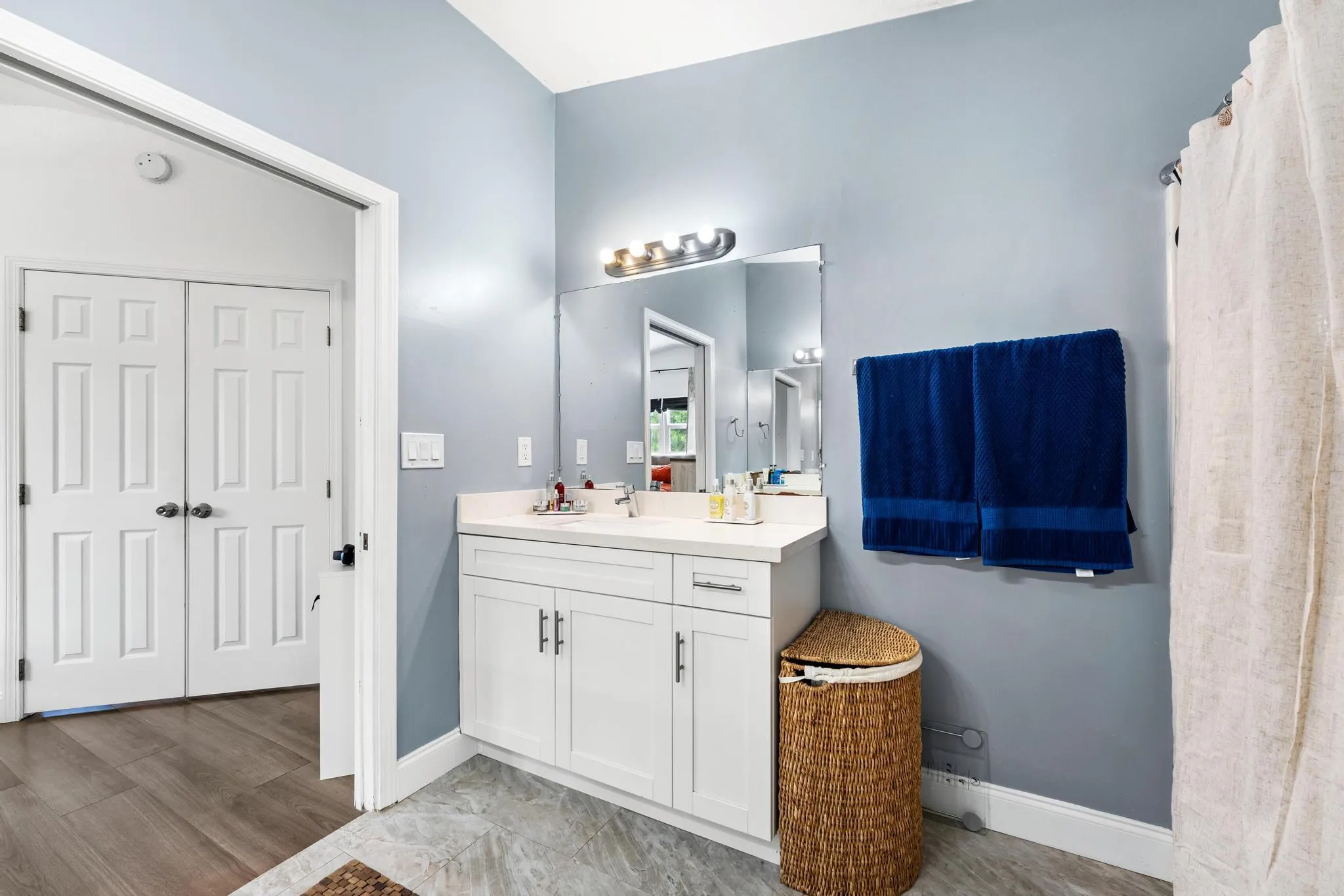 Property photo 28