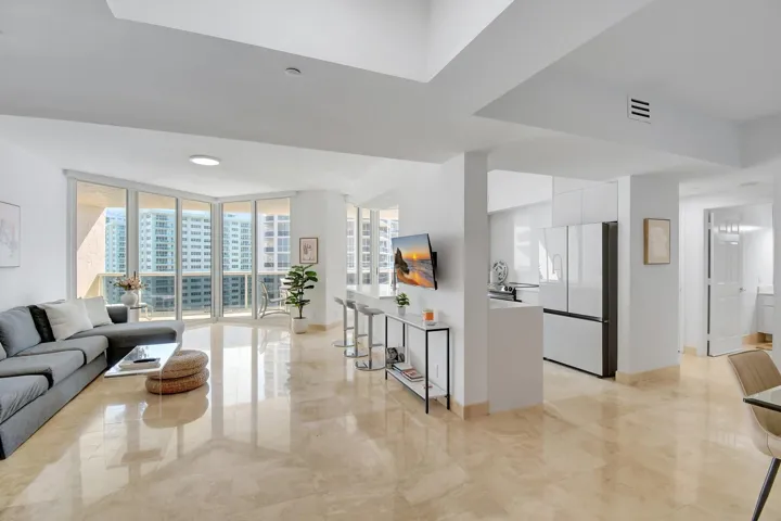 OPEN CONCEPT
