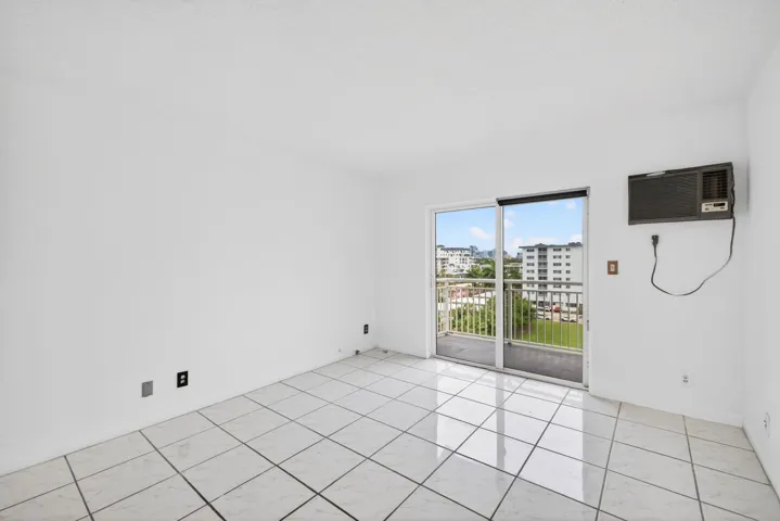 13-web-or-mls-699A4792