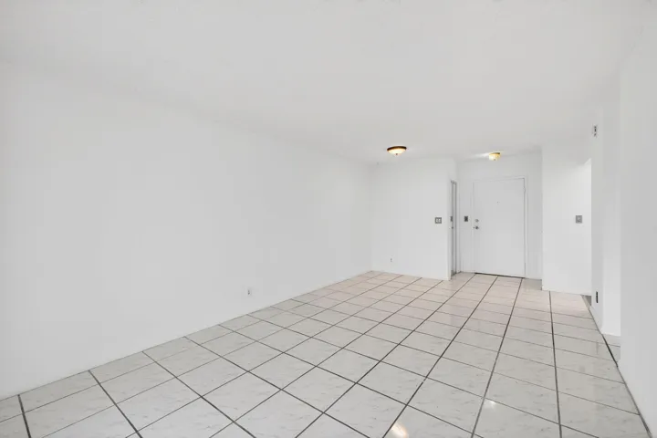 11-web-or-mls-699A4782