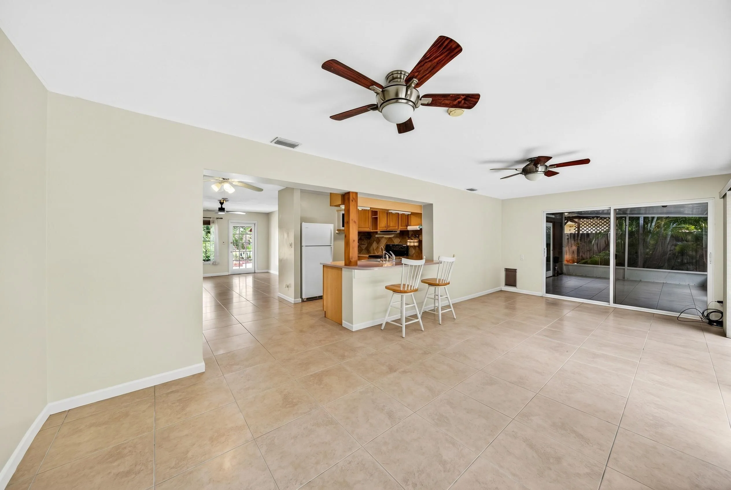 dining living