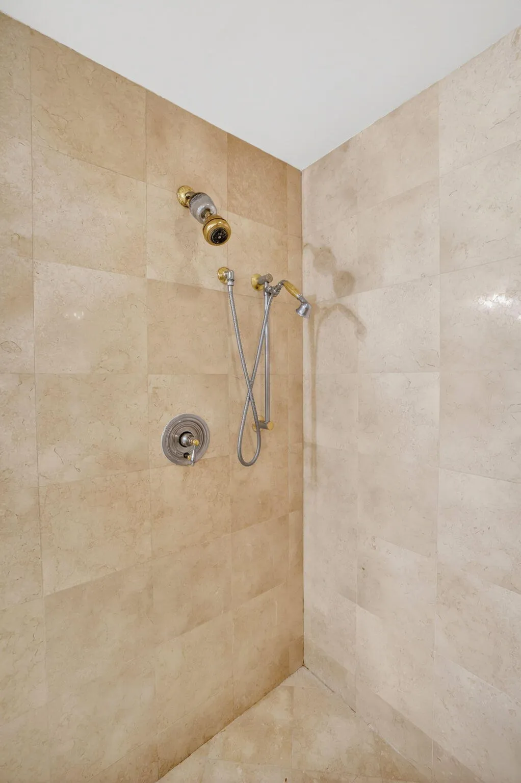 41-web-or-mls-699A4743