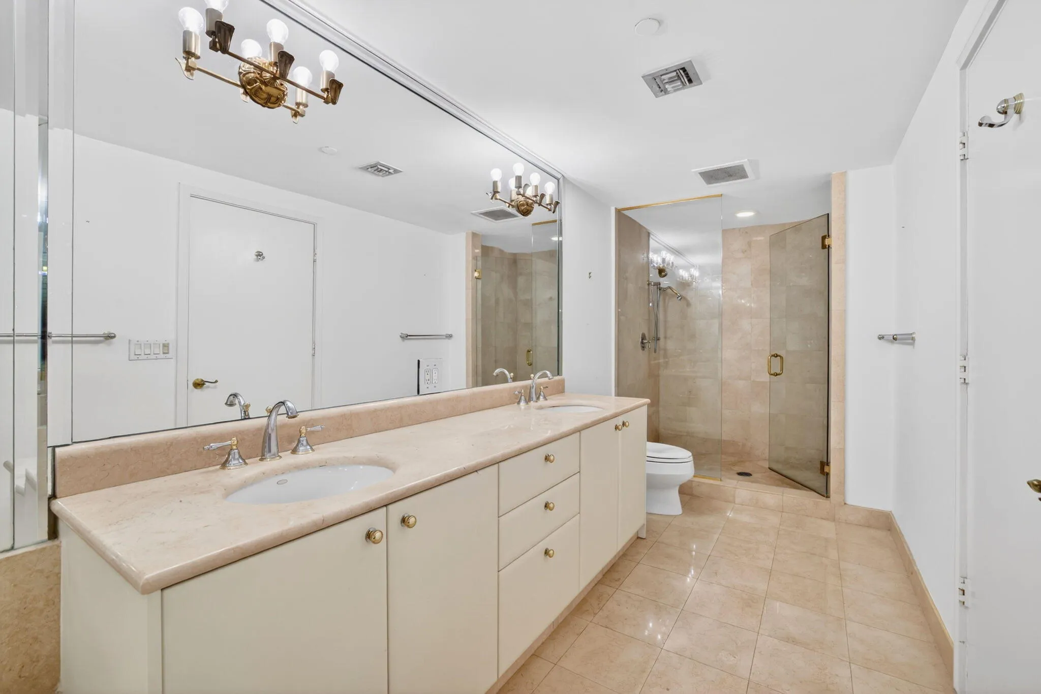 40-web-or-mls-699A4738