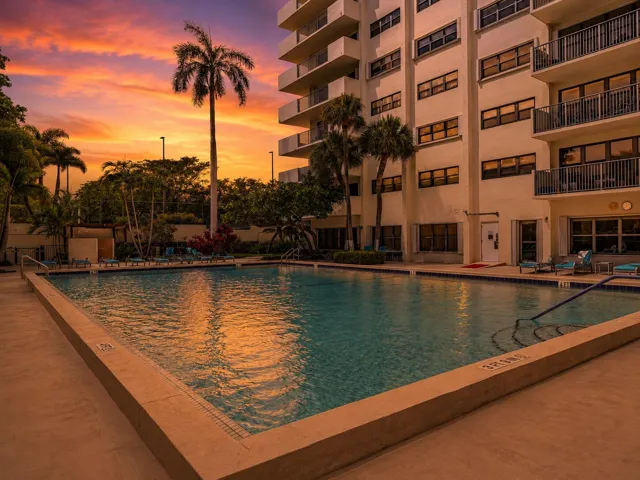 port royale sunset over the pool picture