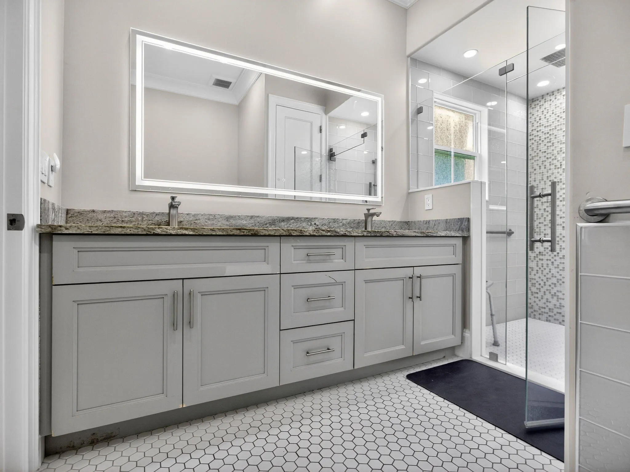 Property photo 88