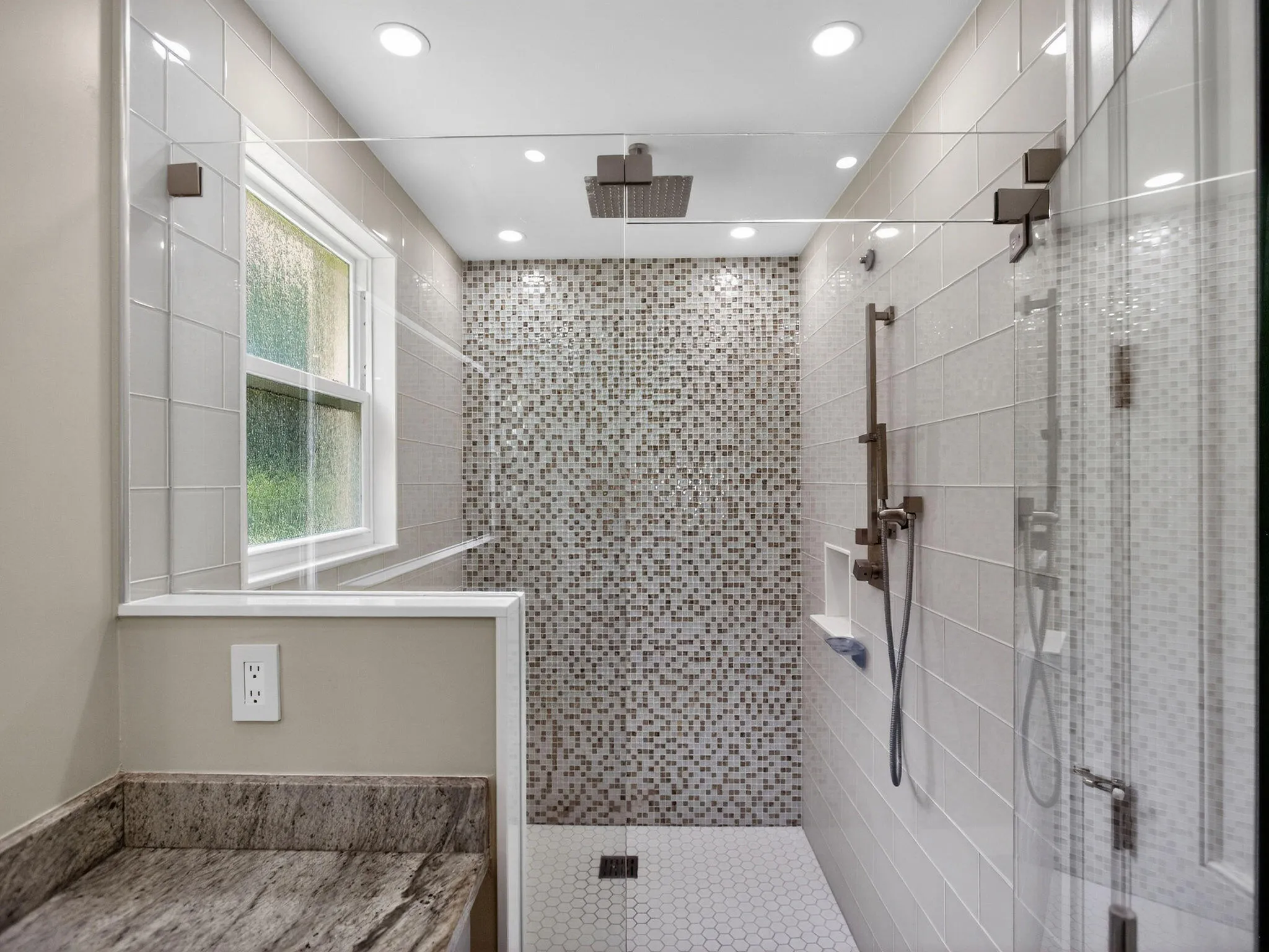 Property photo 87