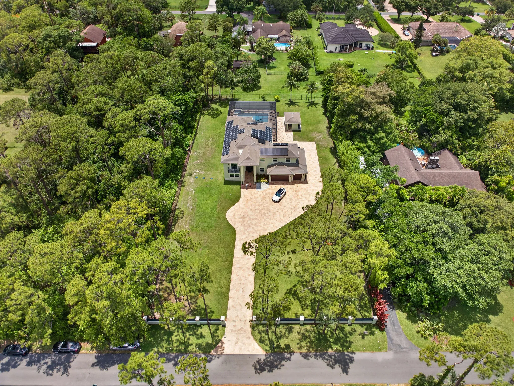 Property photo 100