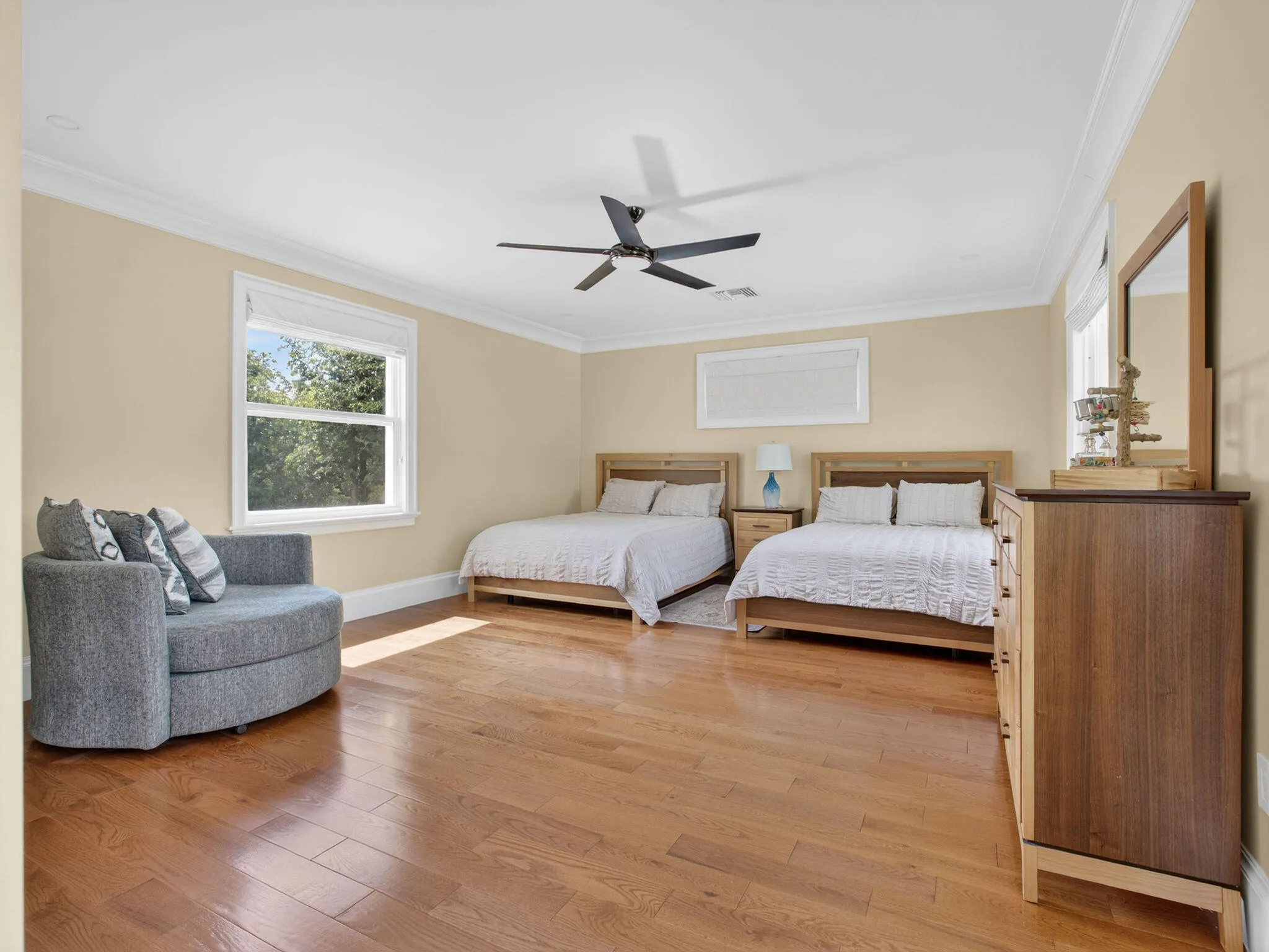 Property photo 78