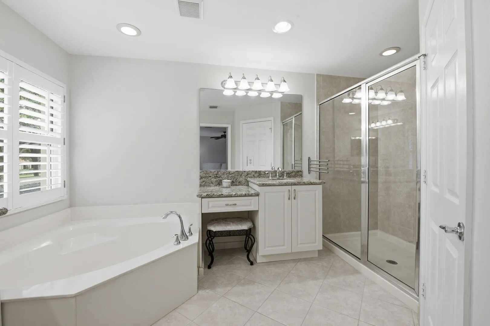 Soaking Tub