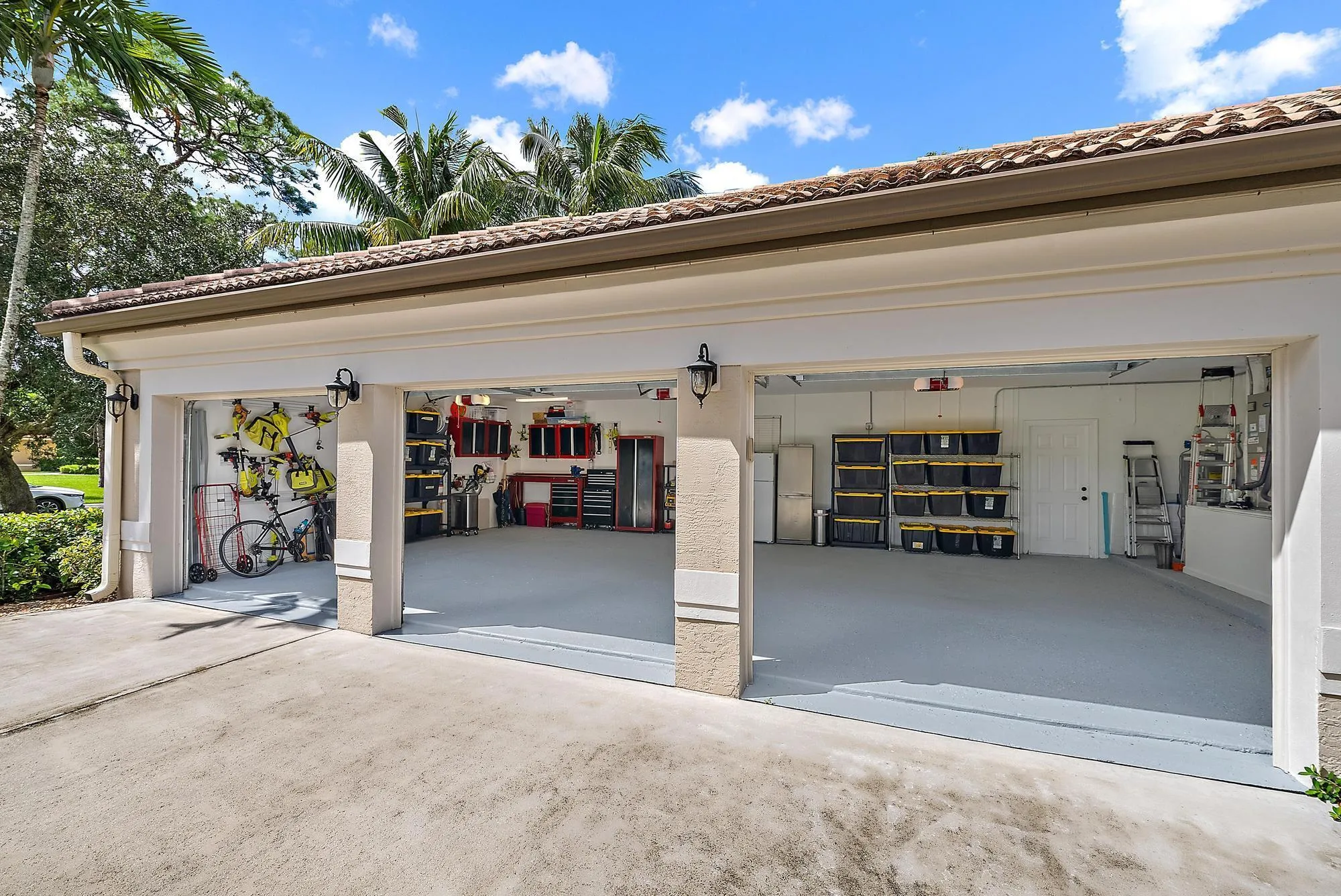 8905 Marlamoor Lane