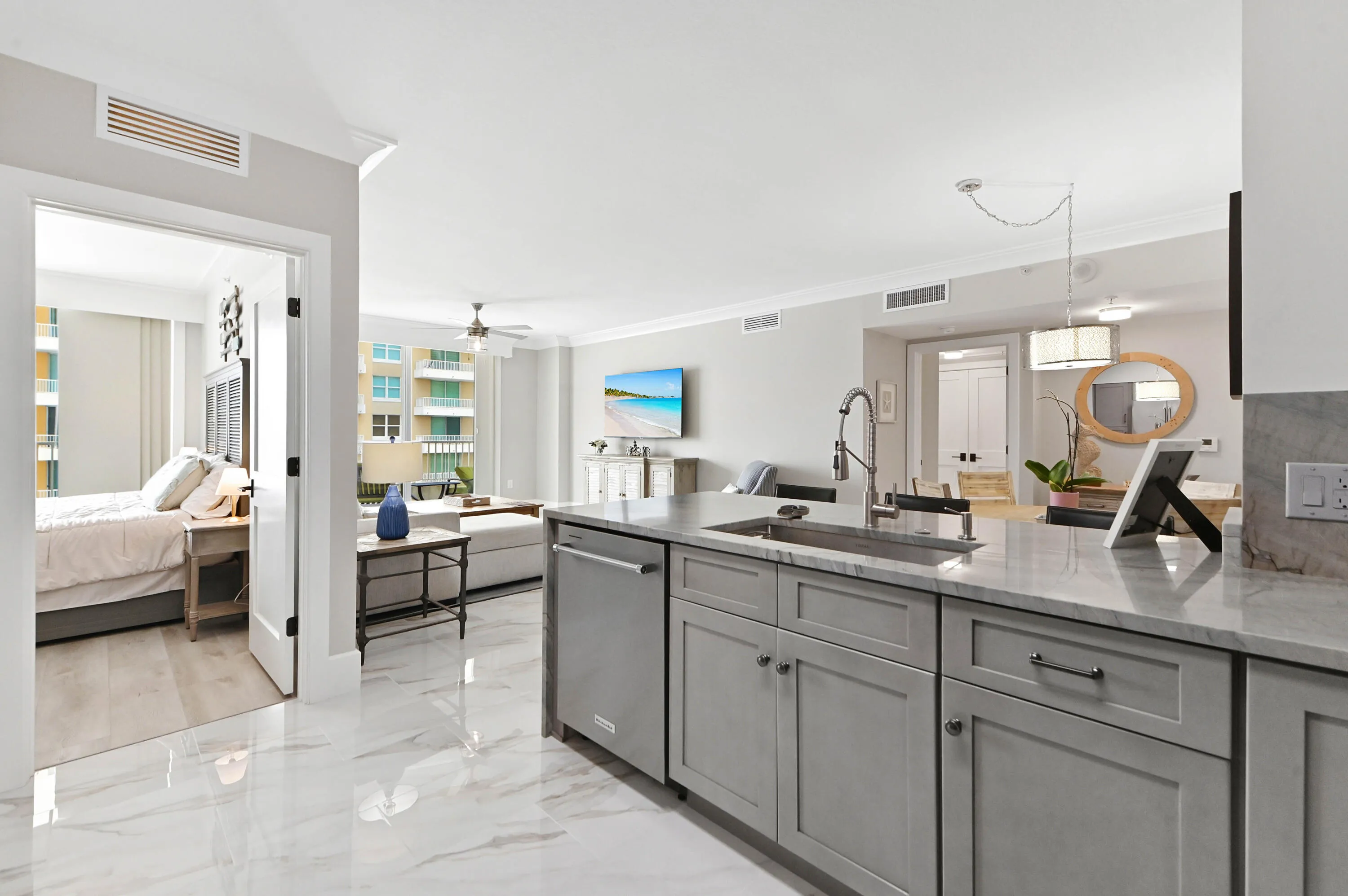 25 Kitchen 03