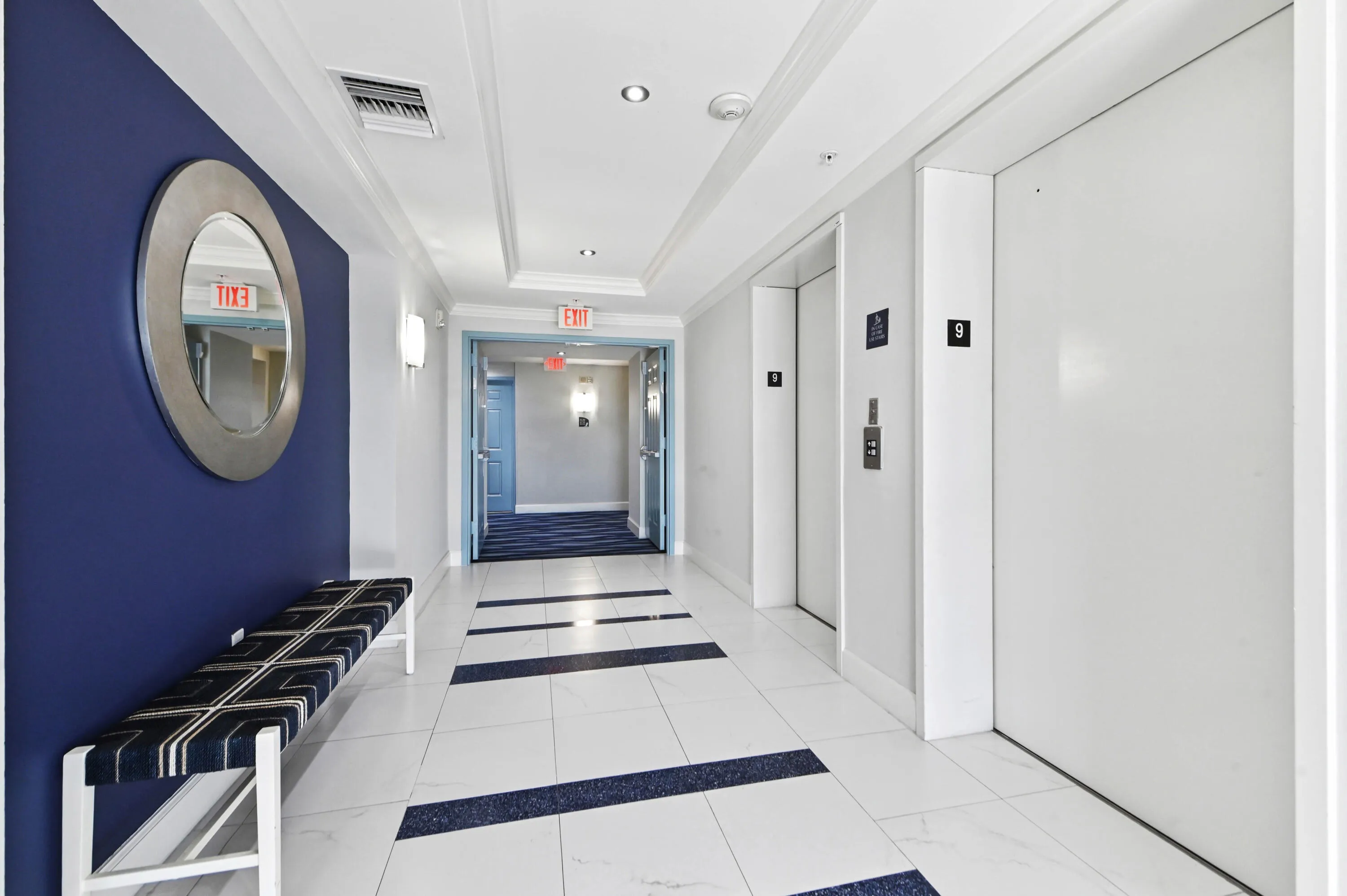 18 Elevators 01