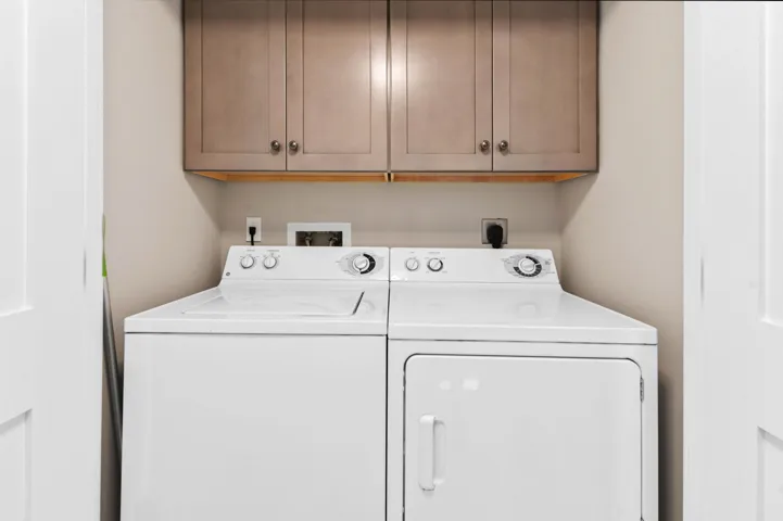 30 Laundry 01