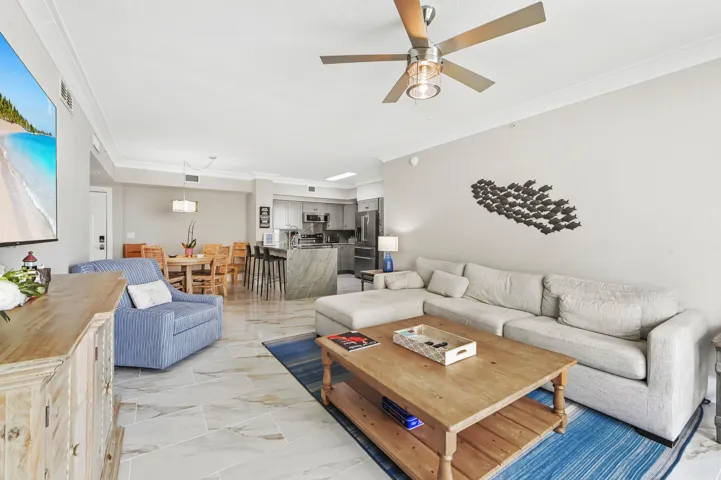 28 Living room 03