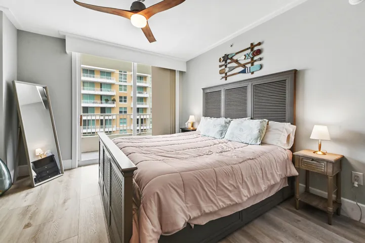 38 Bedroom 06