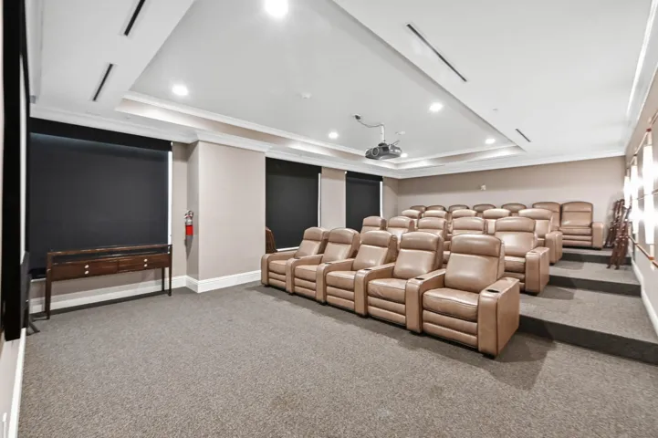 10 cinema 01