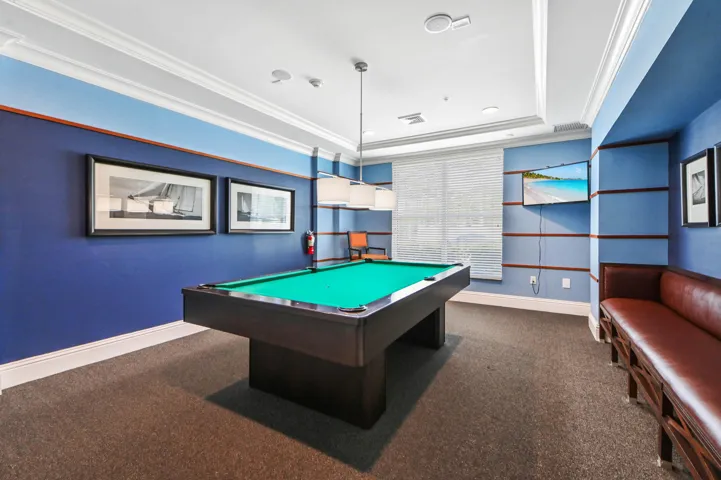 08 Clubhouse 01