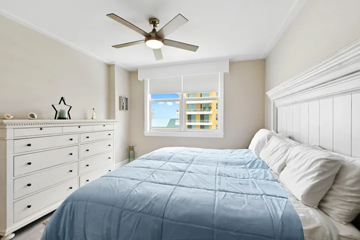 31 Bedroom 01