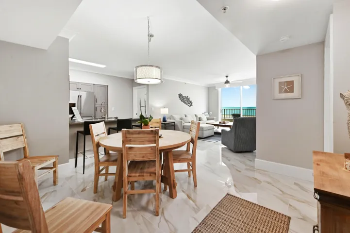 20 Dining room 01