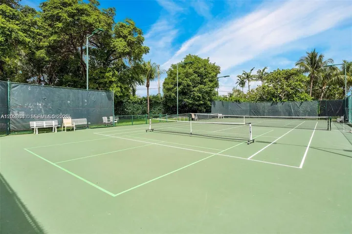Quayside has a full-time tennis pro and a dedicated team, along with a pickleball court.