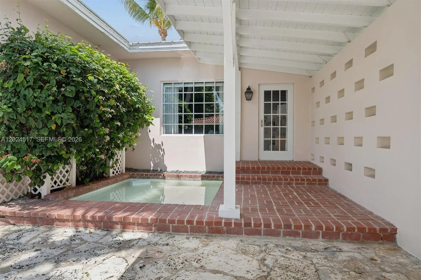 Property photo 35