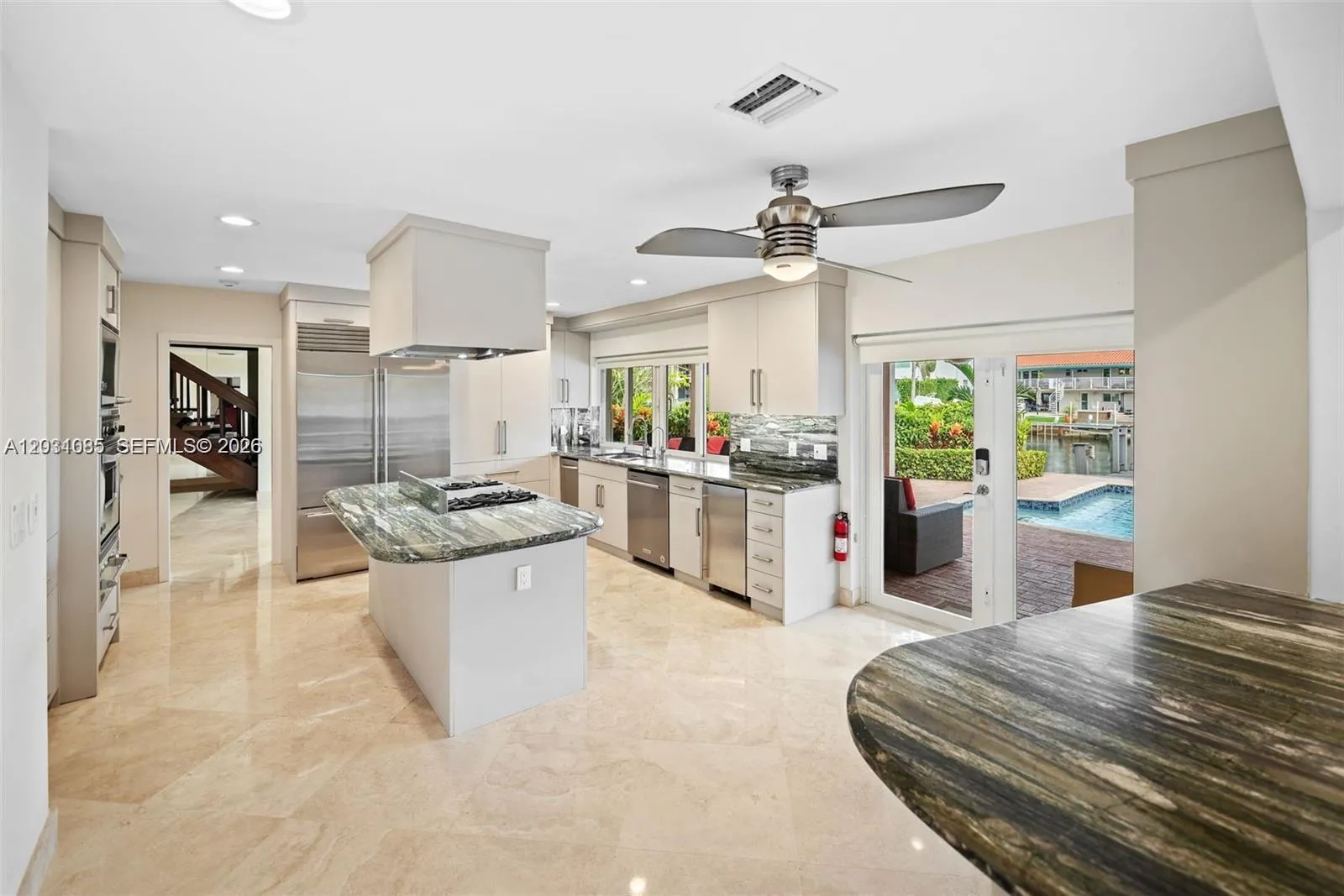 Property photo 33