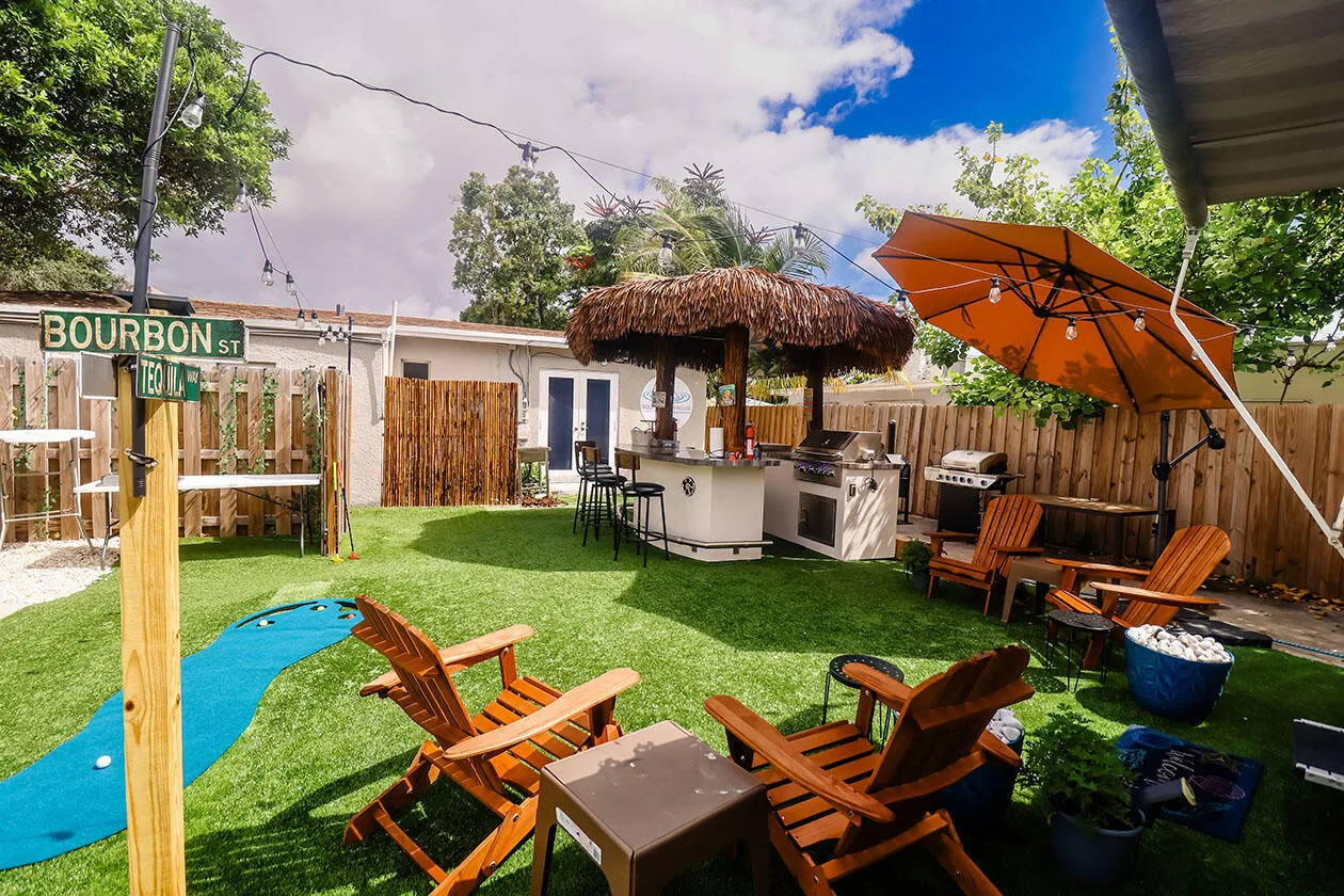 Dolphin Vacation Home Rentals6