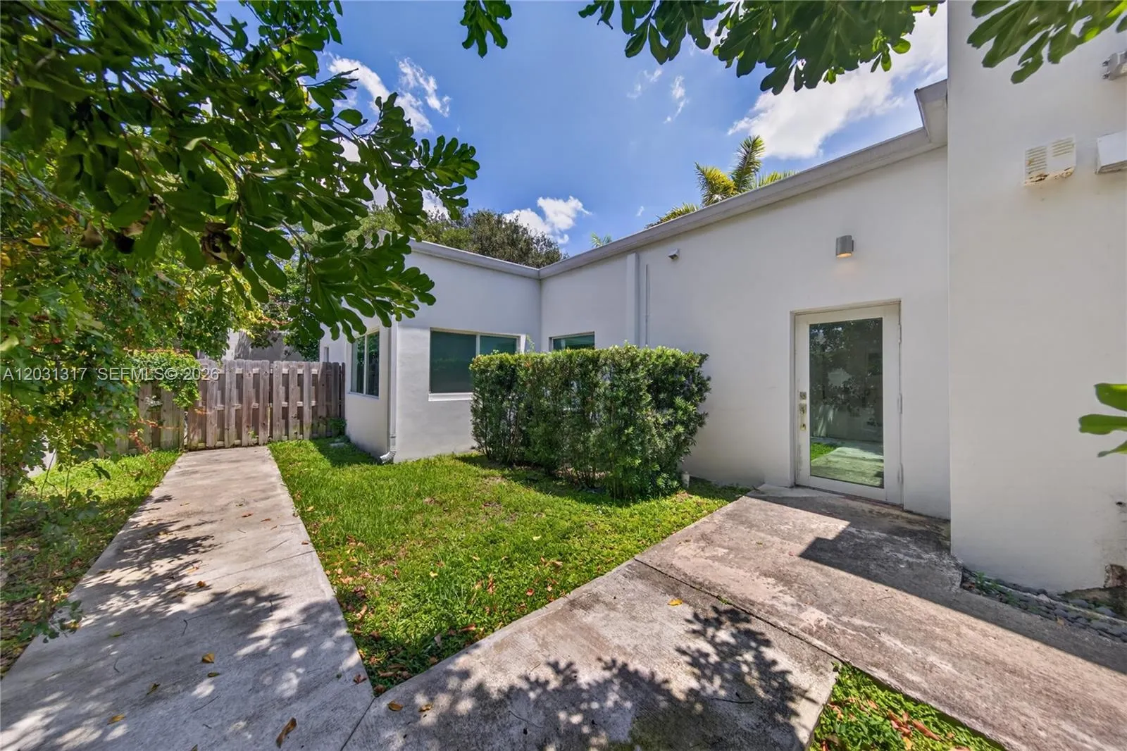 Property photo 33