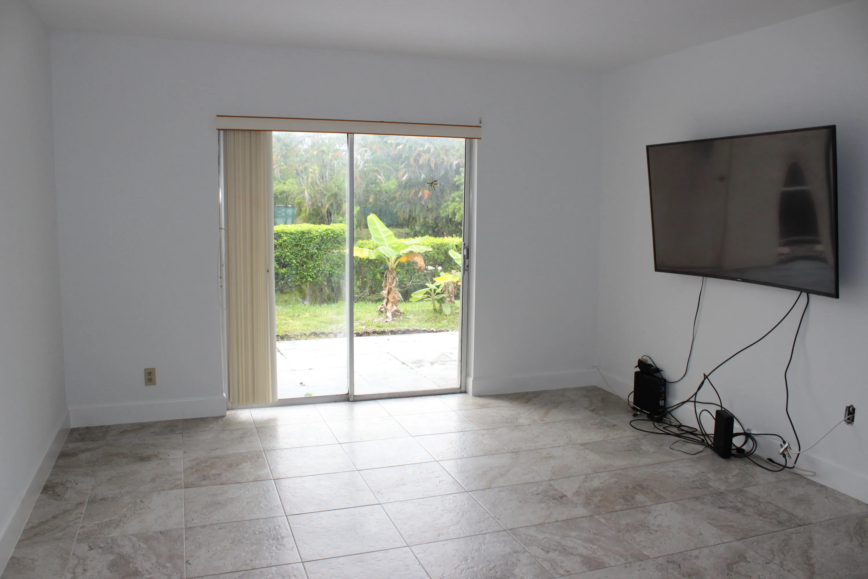 Nice space and bright