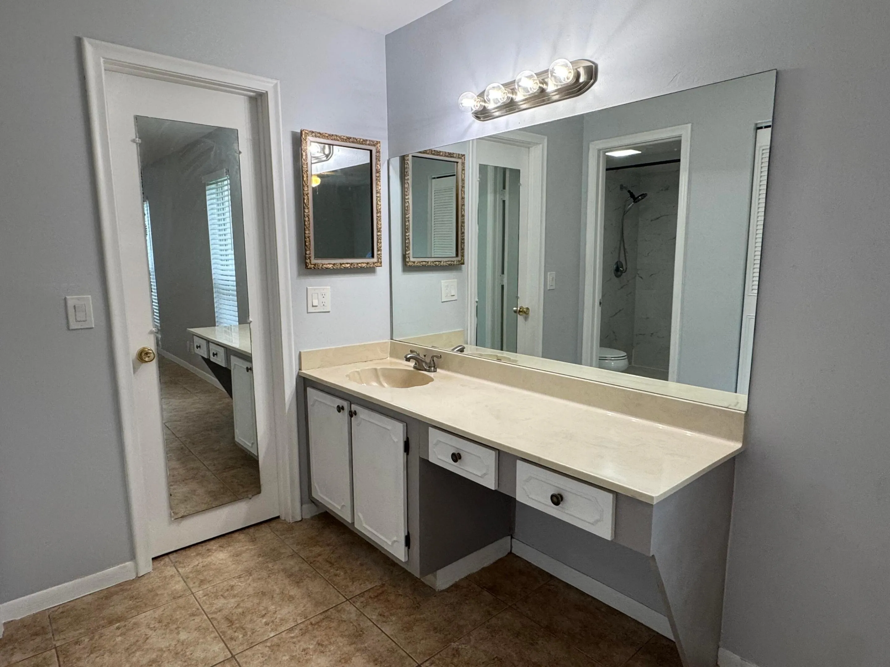 Includes 2 walk in closets and a large linen closet