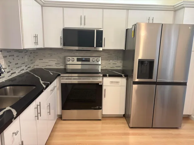 Brand New Appliances!