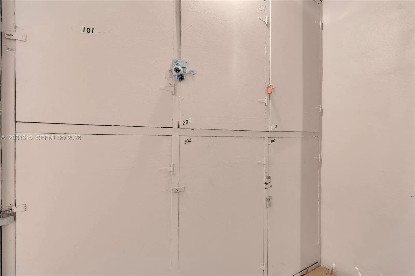 Photo 20
